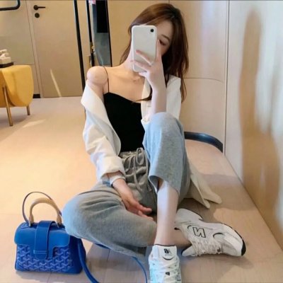 蒙娜丽莎与血月